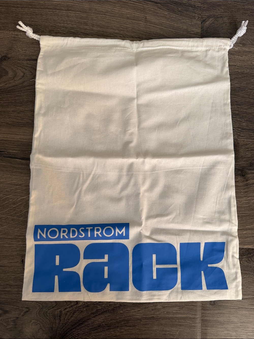 Nordstrom Rack Cream Drawstring Storage or Show Bag